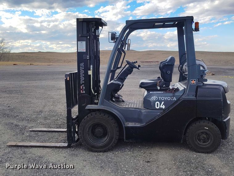 image for item ED0003 Toyota 8FUG25 forklift