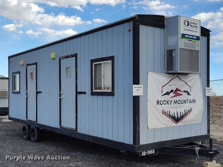 image for item ED0004 2000 Miller mobile office trailer