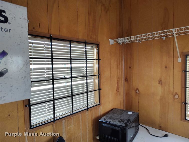 image for item ED0004 2000 Miller mobile office trailer