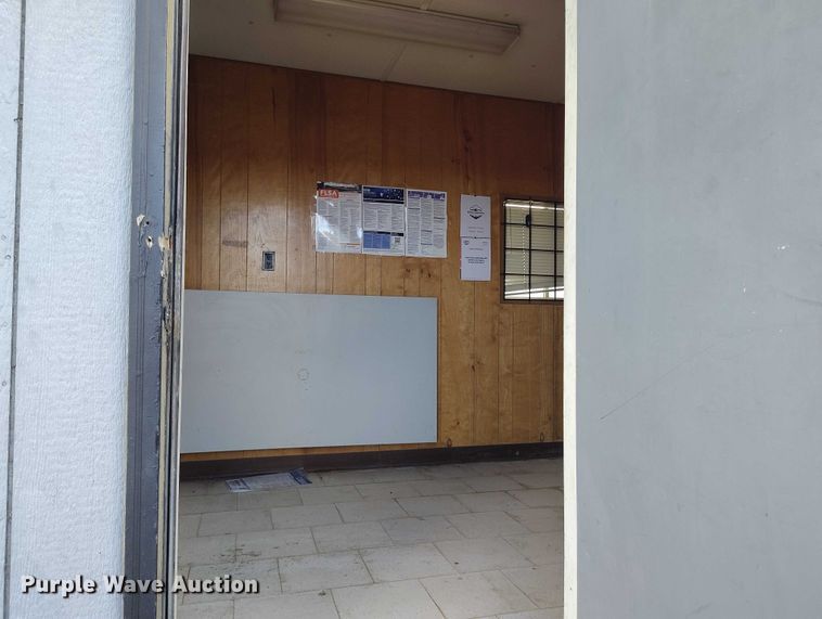 image for item ED0004 2000 Miller mobile office trailer