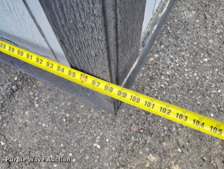 image for item ED0004 2000 Miller mobile office trailer