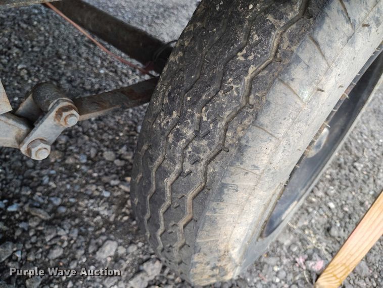 image for item ED0004 2000 Miller mobile office trailer