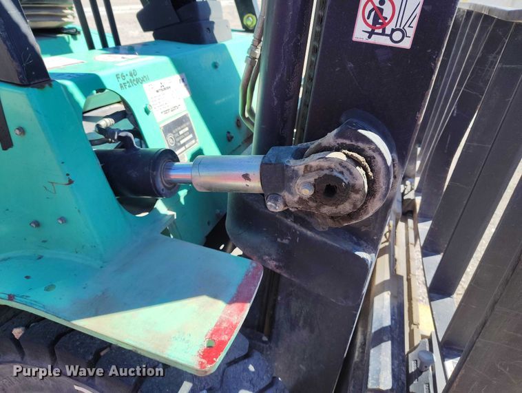 image for item ED0014 Mitsubishi FG40K1 forklift