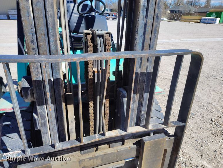 image for item ED0014 Mitsubishi FG40K1 forklift