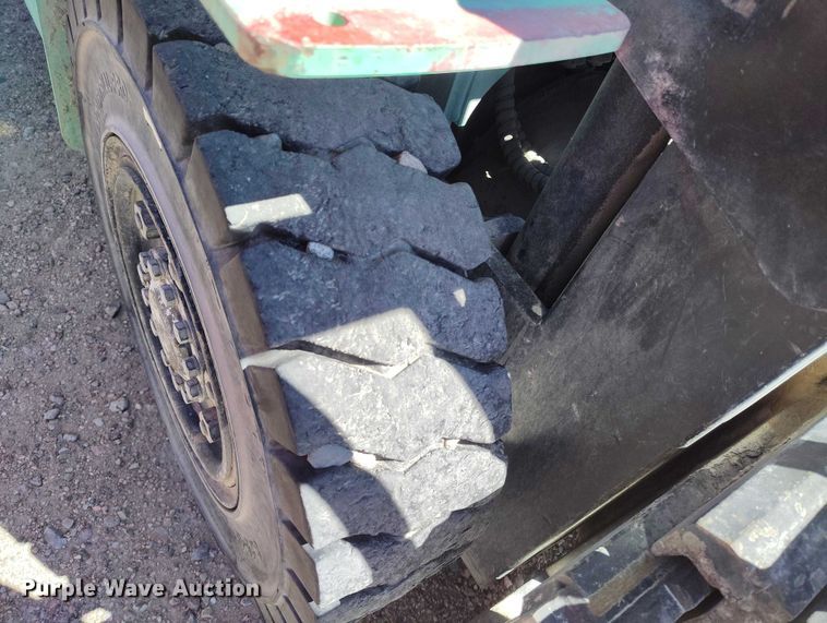 image for item ED0014 Mitsubishi FG40K1 forklift