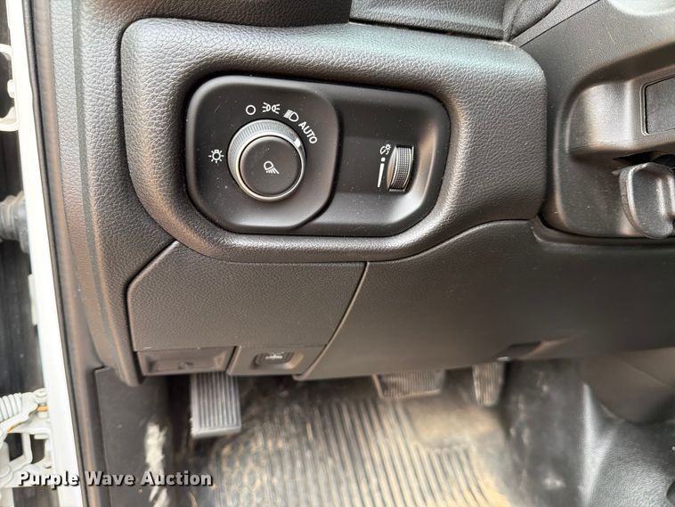 image for item ED5153 2022 RAM 2500 Crew Cab dump flatbed pickup truck