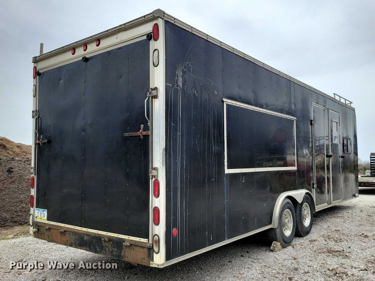 image for item EE0923 1998 United Express Line Inc enclosed cargo trailer