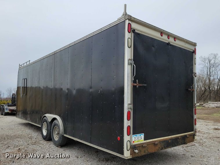 image for item EE0923 1998 United Express Line Inc enclosed cargo trailer