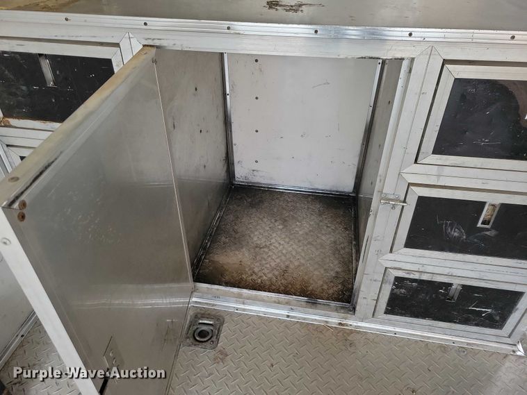 image for item EE0923 1998 United Express Line Inc enclosed cargo trailer