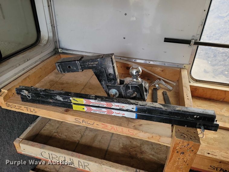 image for item EE0923 1998 United Express Line Inc enclosed cargo trailer