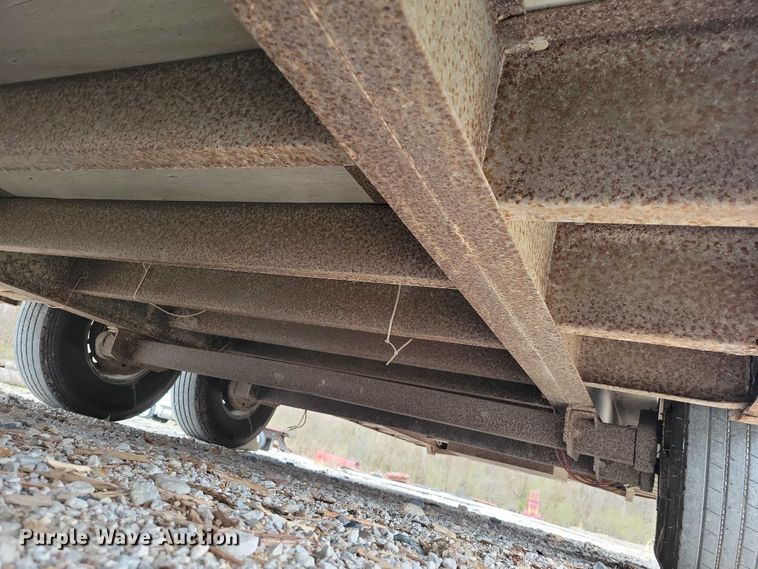 image for item EE0923 1998 United Express Line Inc enclosed cargo trailer