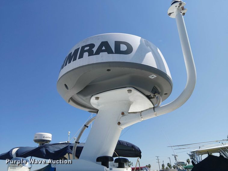 image for item EE5225 1992 SeaArk boat