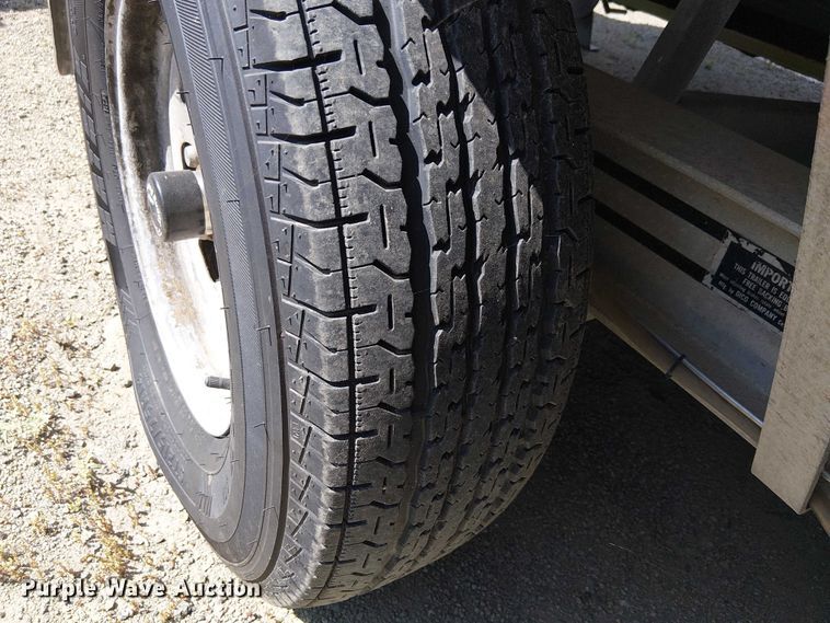 image for item EE5225 1992 SeaArk boat