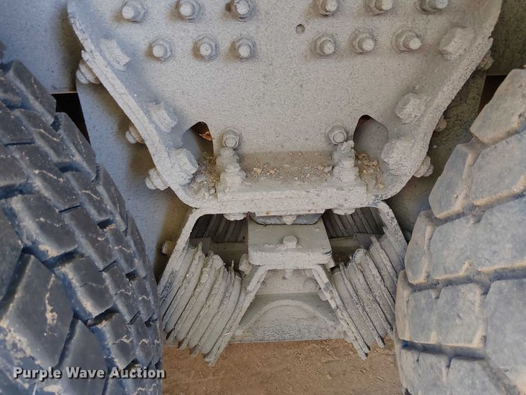 image for item EE5227 2012 International WorkStar 7600 refuse truck