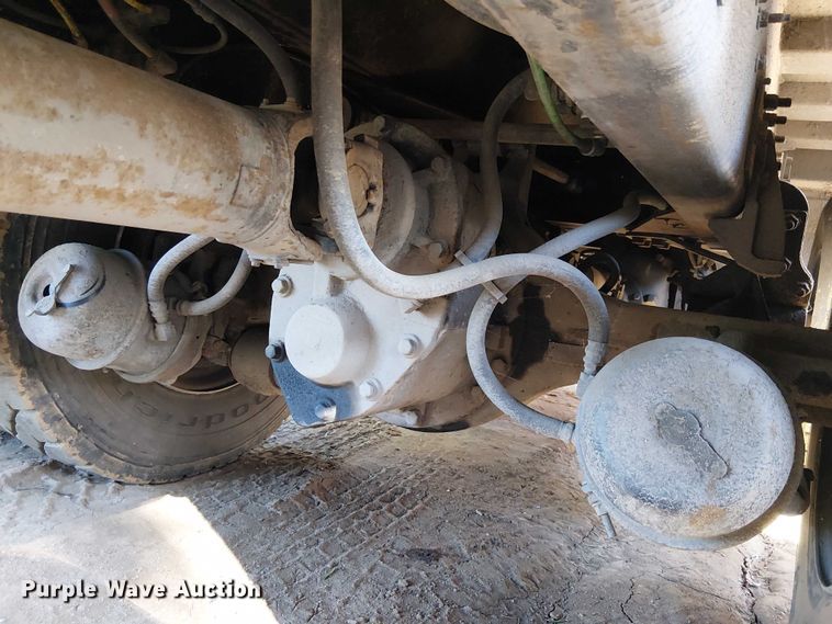 image for item EE5227 2012 International WorkStar 7600 refuse truck