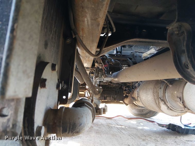 image for item EE5227 2012 International WorkStar 7600 refuse truck