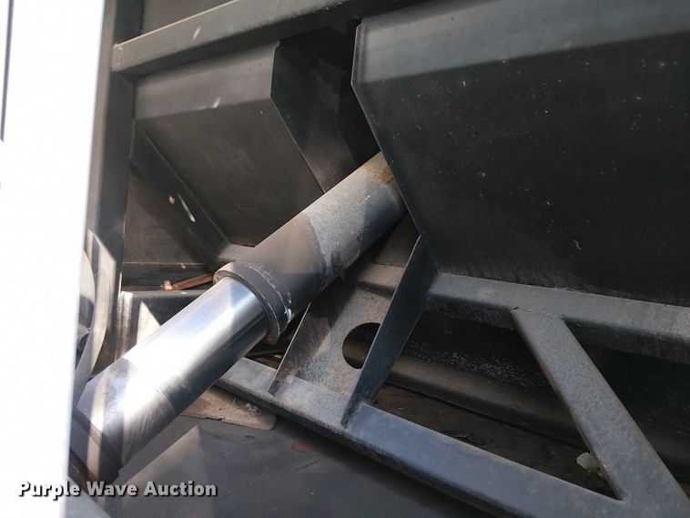 image for item EE5227 2012 International WorkStar 7600 refuse truck