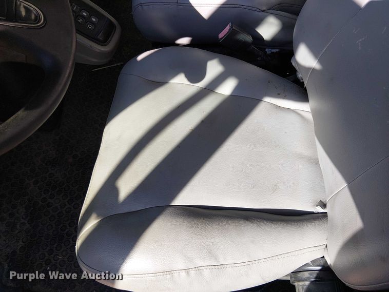 image for item EE5227 2012 International WorkStar 7600 refuse truck