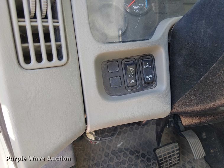 image for item EE5227 2012 International WorkStar 7600 refuse truck