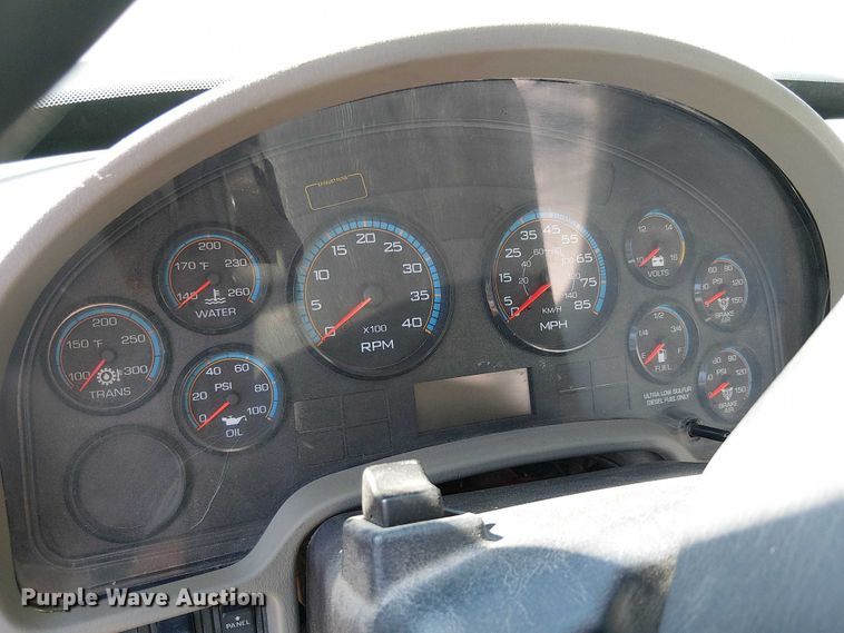 image for item EE5227 2012 International WorkStar 7600 refuse truck