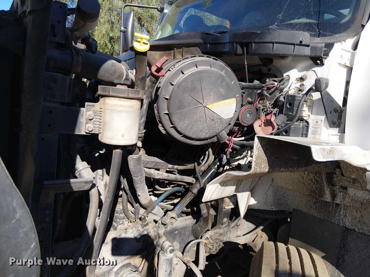 image for item EE5227 2012 International WorkStar 7600 refuse truck