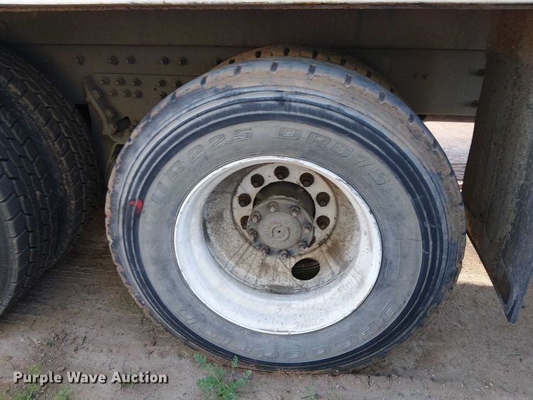 image for item EE5227 2012 International WorkStar 7600 refuse truck