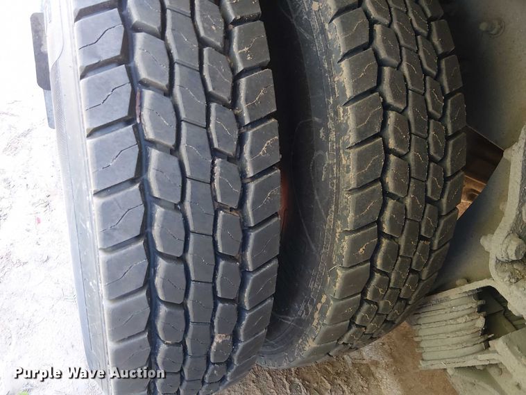 image for item EE5227 2012 International WorkStar 7600 refuse truck