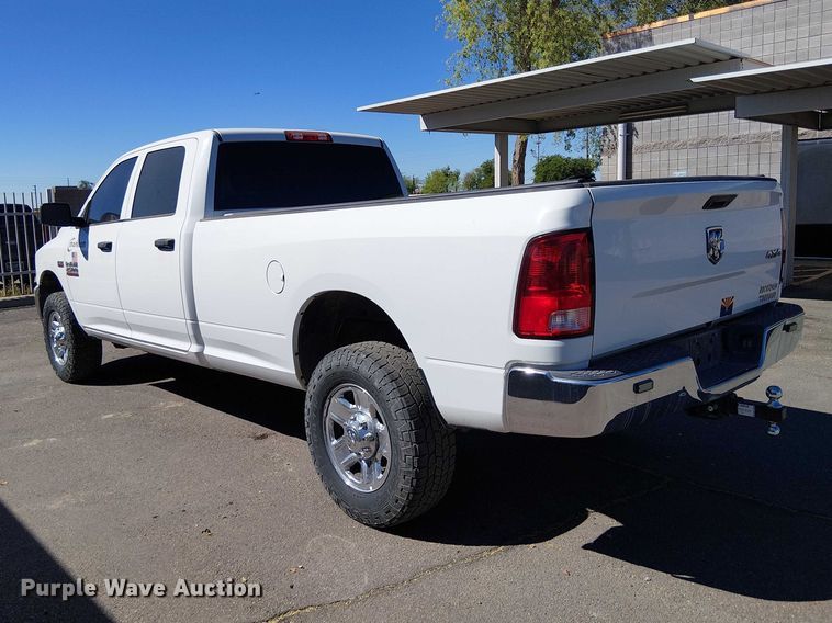 image for item EE5241 2018 RAM 2500 Crew Cab pickup truck