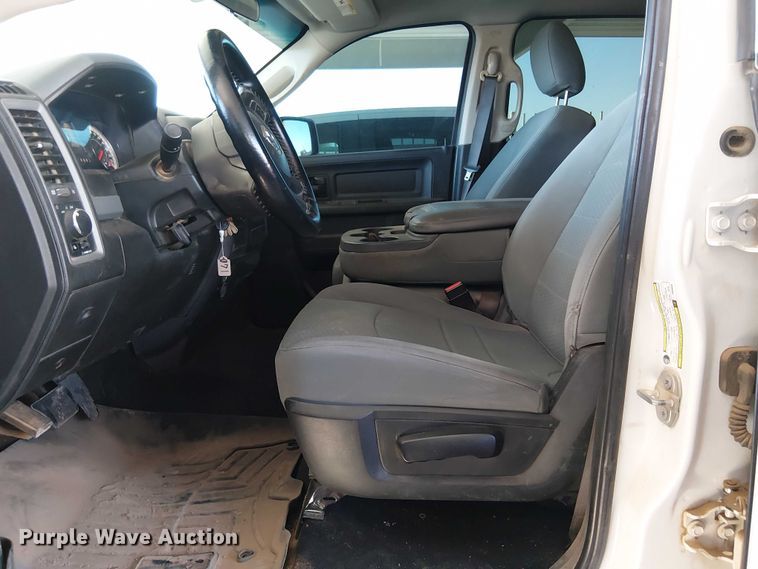 image for item EE5241 2018 RAM 2500 Crew Cab pickup truck