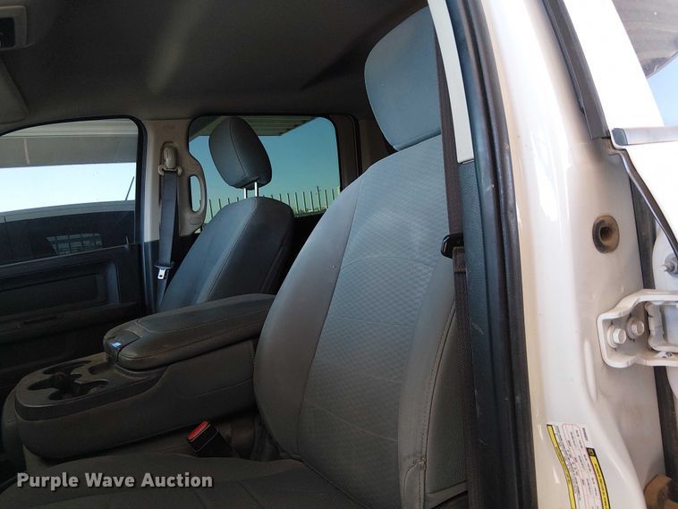 image for item EE5241 2018 RAM 2500 Crew Cab pickup truck