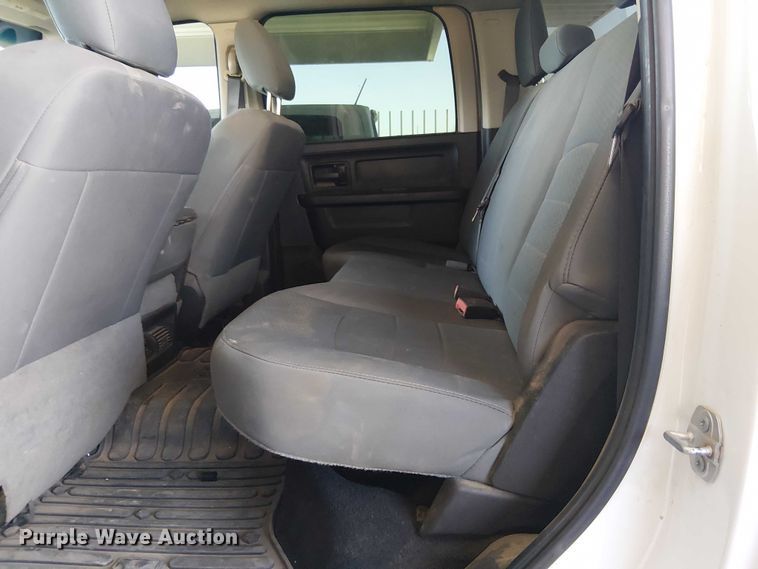 image for item EE5241 2018 RAM 2500 Crew Cab pickup truck