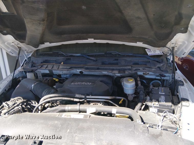 image for item EE5241 2018 RAM 2500 Crew Cab pickup truck