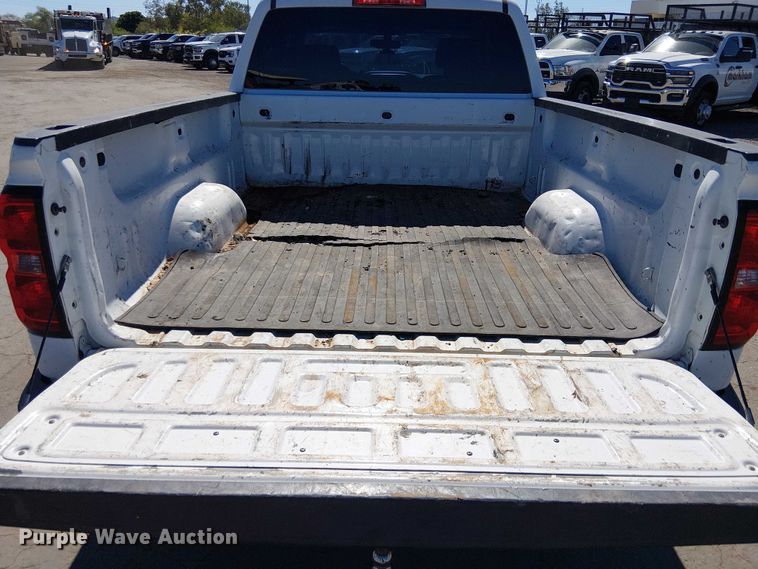 image for item EE5242 2015 Chevrolet Silverado 1500 Ext. Cab pickup truck