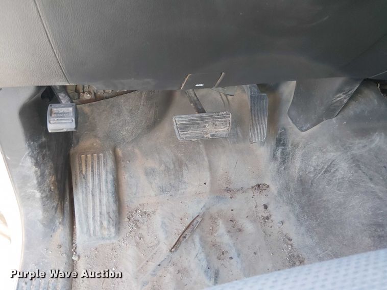 image for item EE5242 2015 Chevrolet Silverado 1500 Ext. Cab pickup truck