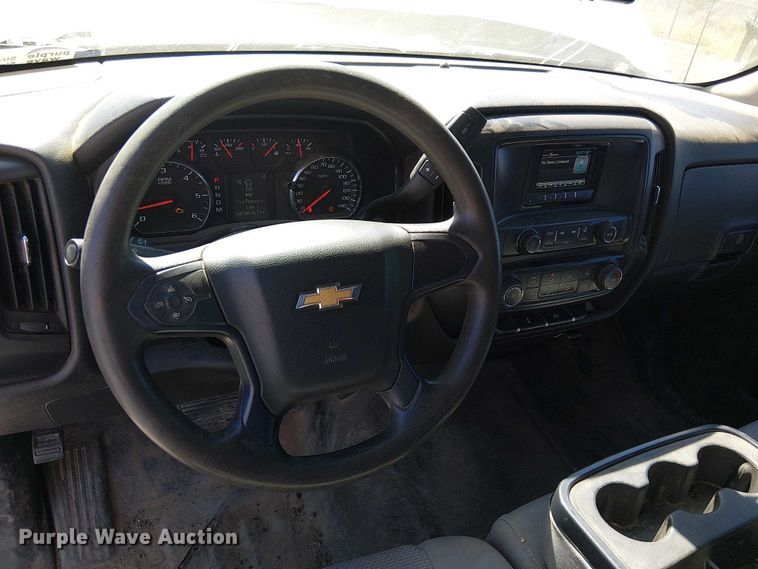 image for item EE5242 2015 Chevrolet Silverado 1500 Ext. Cab pickup truck