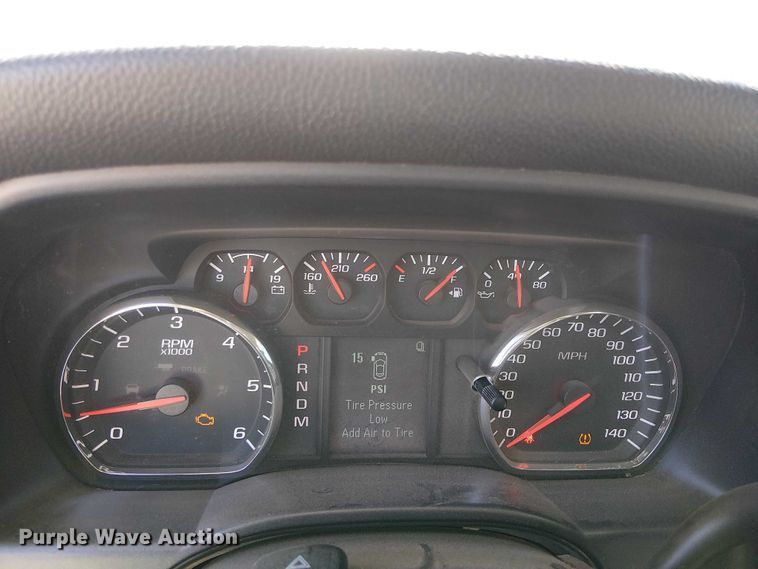 image for item EE5242 2015 Chevrolet Silverado 1500 Ext. Cab pickup truck