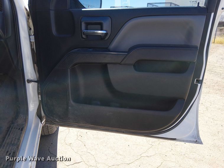 image for item EE5242 2015 Chevrolet Silverado 1500 Ext. Cab pickup truck