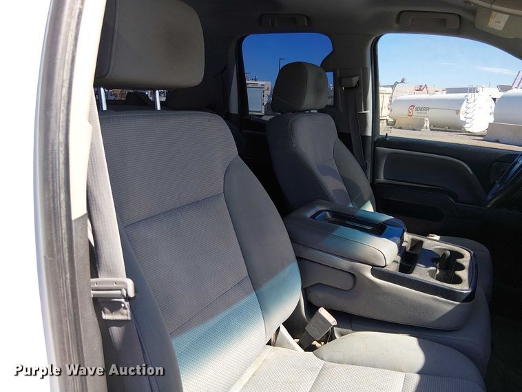 image for item EE5242 2015 Chevrolet Silverado 1500 Ext. Cab pickup truck