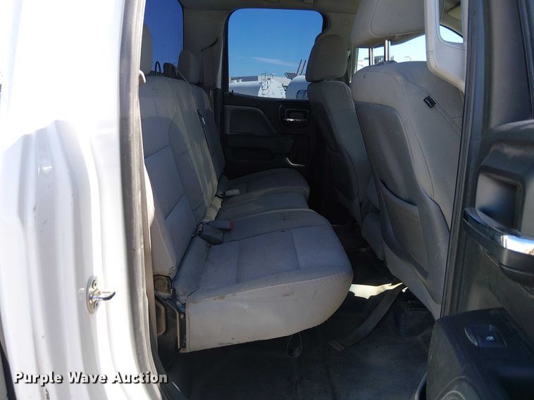 image for item EE5242 2015 Chevrolet Silverado 1500 Ext. Cab pickup truck