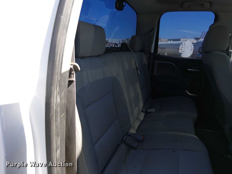 image for item EE5242 2015 Chevrolet Silverado 1500 Ext. Cab pickup truck