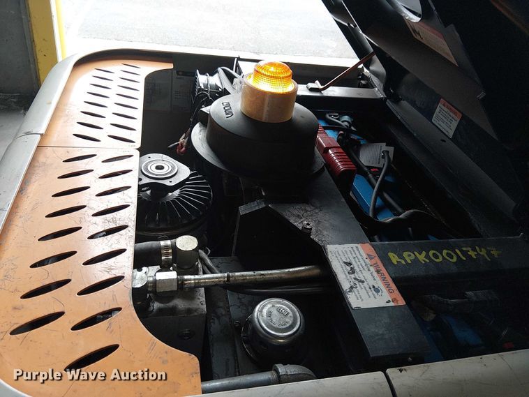 image for item EE5255 2016 Crown SP3520-30 order picker