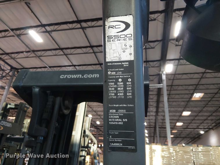 image for item EE5256 2017 Crown RC5545-40 forklift