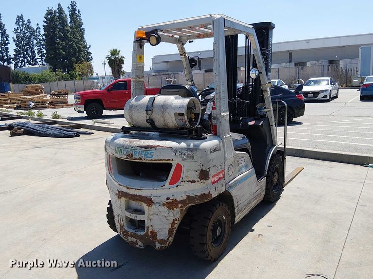 image for item EE5284 2017 UniCarriers PF50 forklift