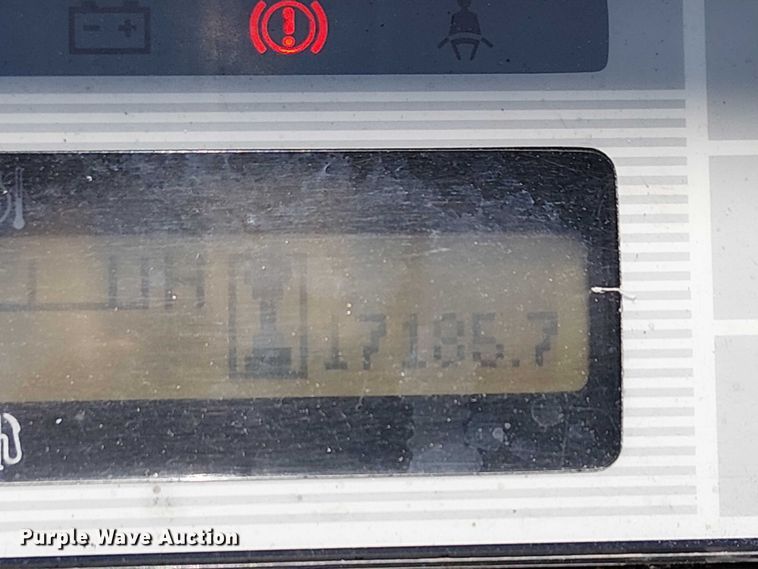 image for item EE5284 2017 UniCarriers PF50 forklift