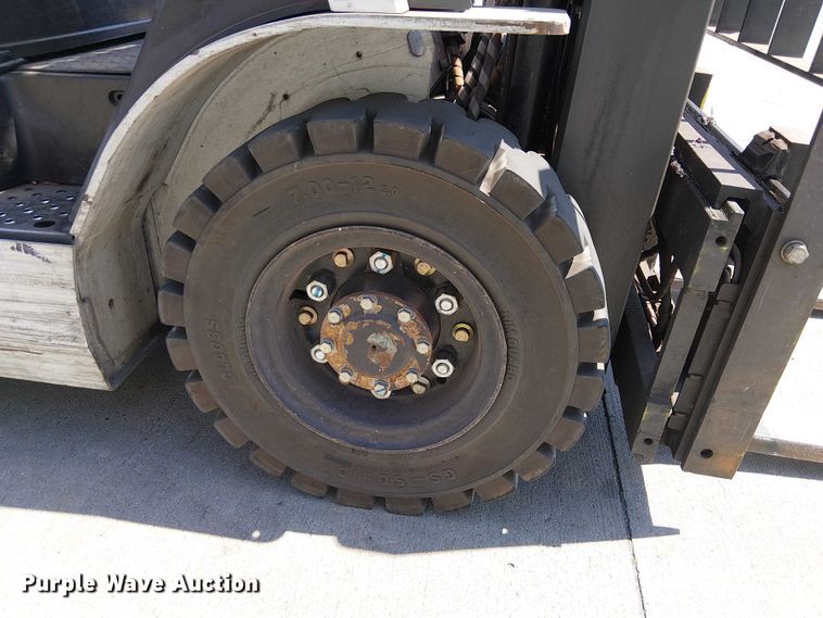 image for item EE5285 2017 UniCarriers PF50 forklift