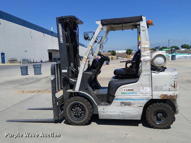 image for item EE5286 2017 UniCarriers PF50 forklift