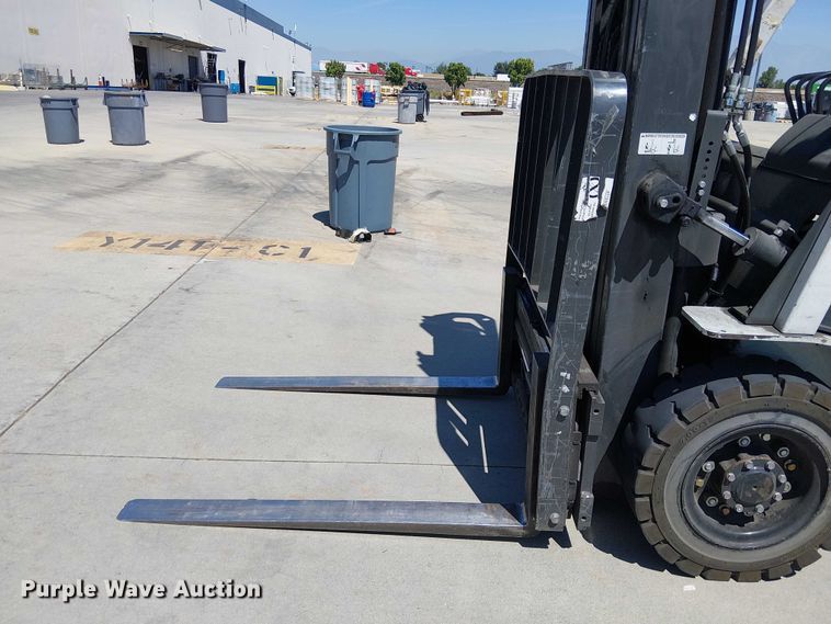 image for item EE5286 2017 UniCarriers PF50 forklift