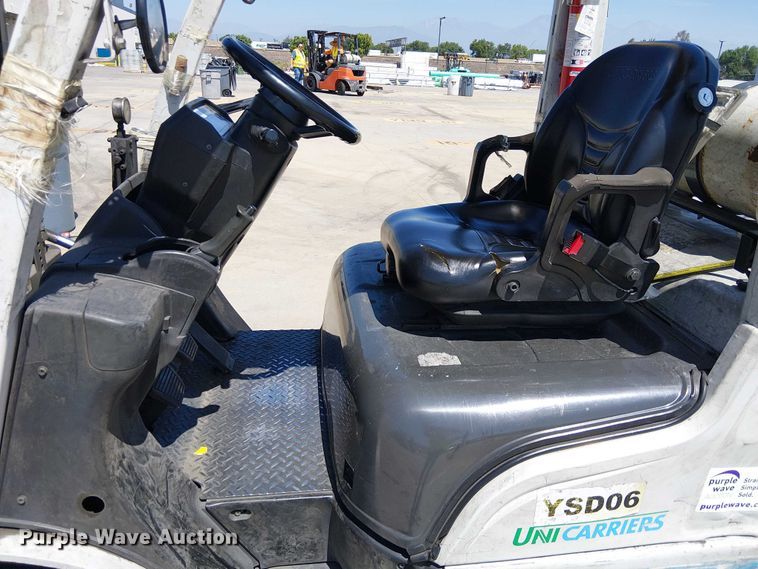 image for item EE5286 2017 UniCarriers PF50 forklift