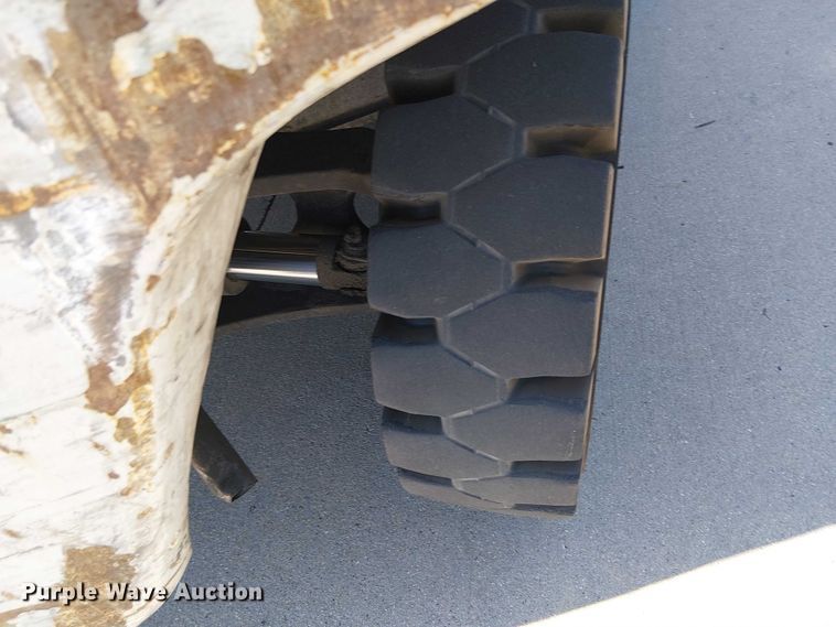 image for item EE5286 2017 UniCarriers PF50 forklift