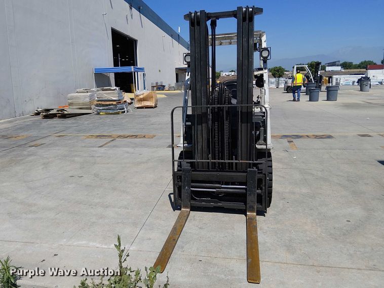 image for item EE5287 2017 UniCarriers PF50 forklift